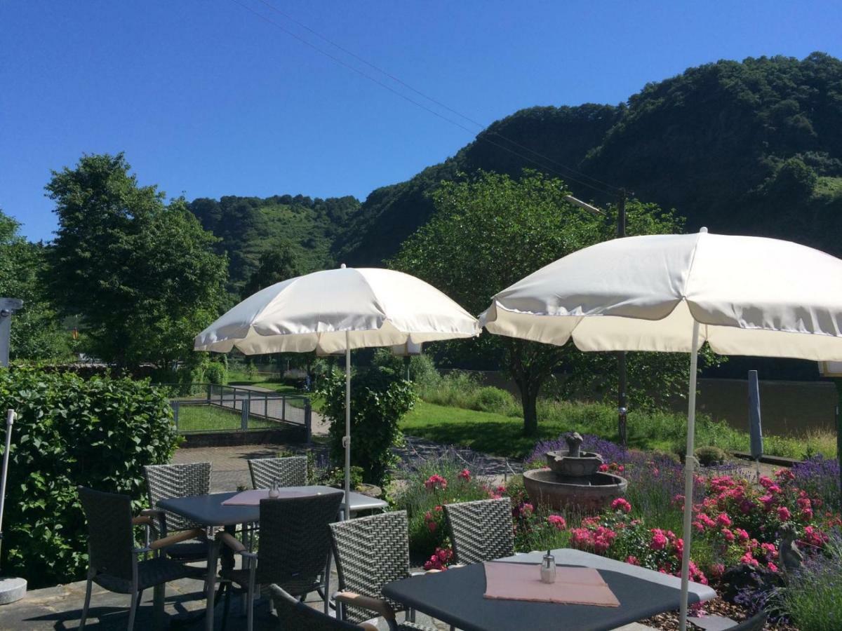 Alt Reinsport Hotel Piesport Exterior foto